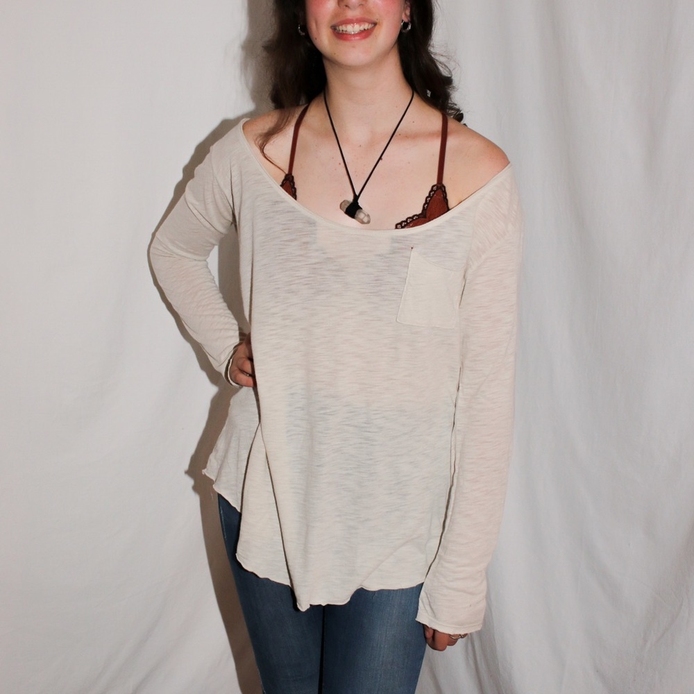 urban outfitters cream flowy top